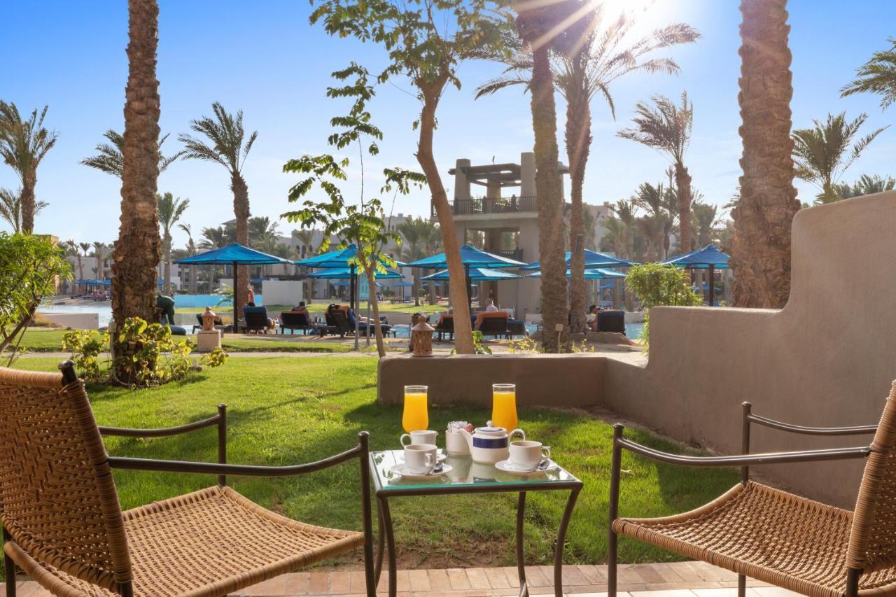 Pickalbatros Sands Port Ghalib Hotel Exterior photo